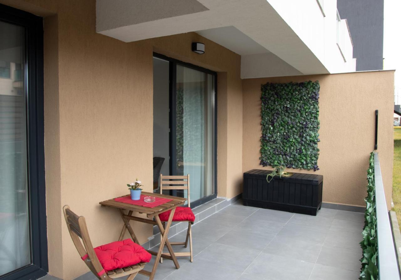 Lazo Two Room- Luxury Apartment Bucarest Extérieur photo