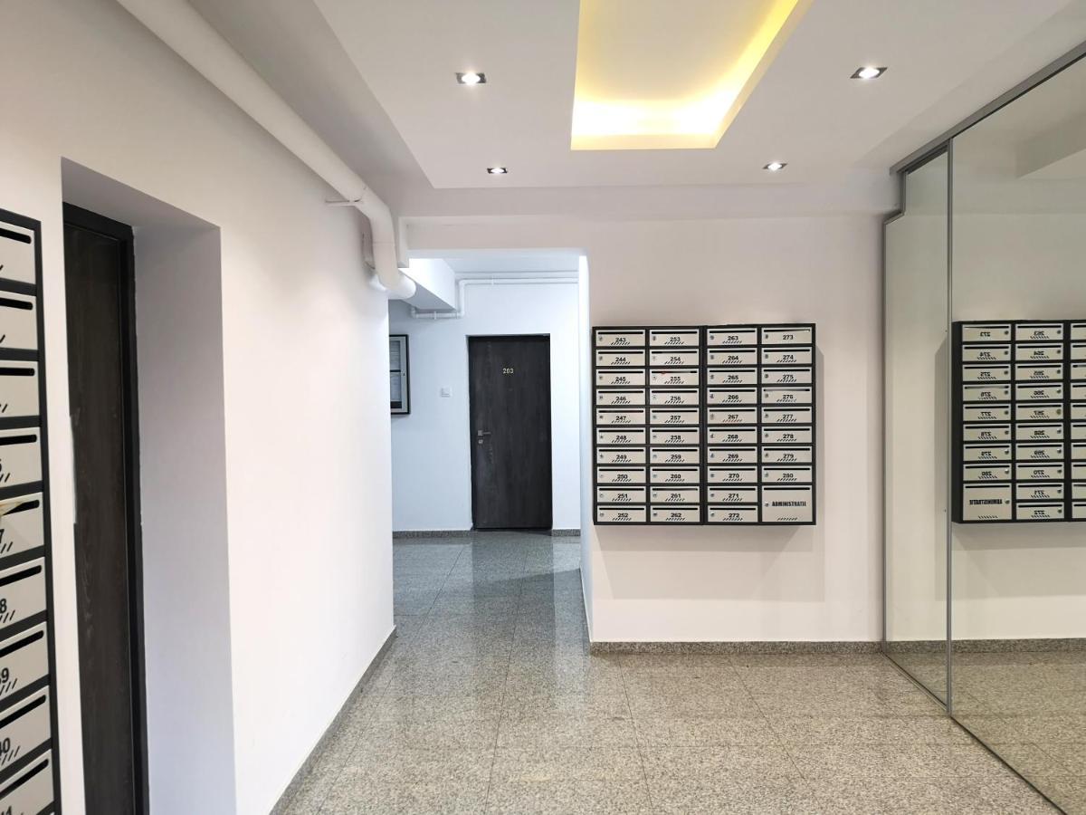 Lazo Two Room- Luxury Apartment Bucarest Extérieur photo