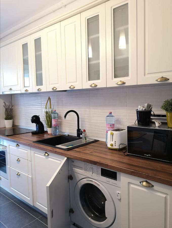 Lazo Two Room- Luxury Apartment Bucarest Extérieur photo